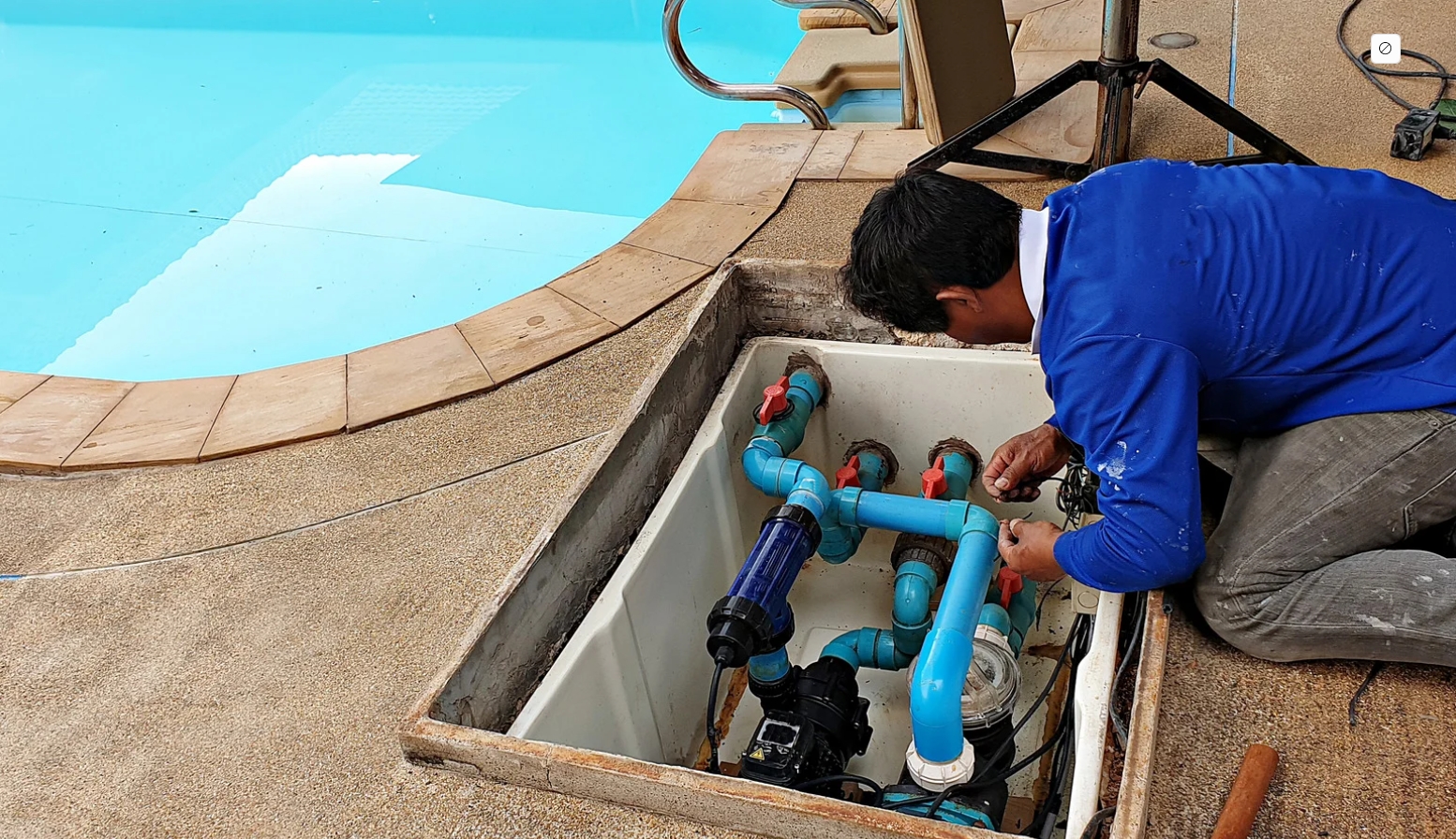 construction piscine installation