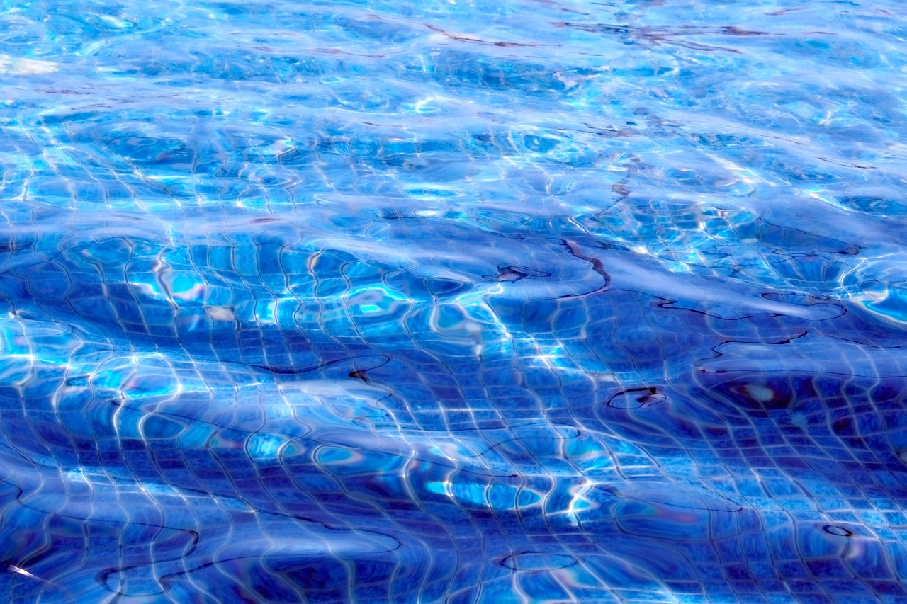 Volet de piscine hors-sol électrique bloqué : aide